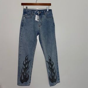 SOLD ON DEPOP Adika flame mom jeans